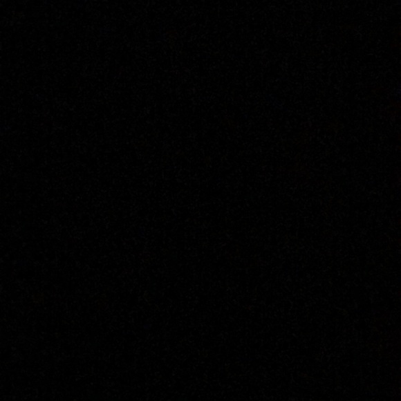 Meet your Posher, Camila - Picture 1 of 1